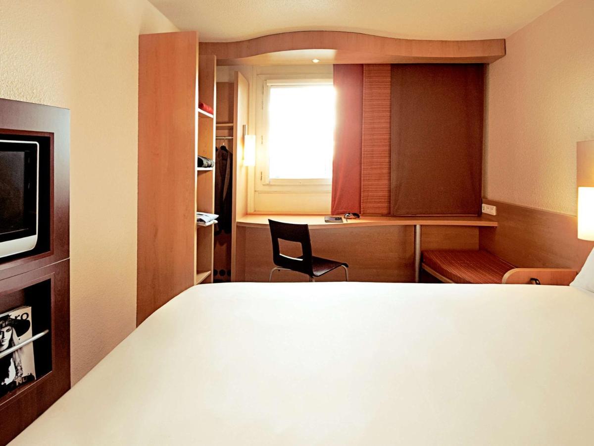 Ibis Lleida Hotell Exteriör bild