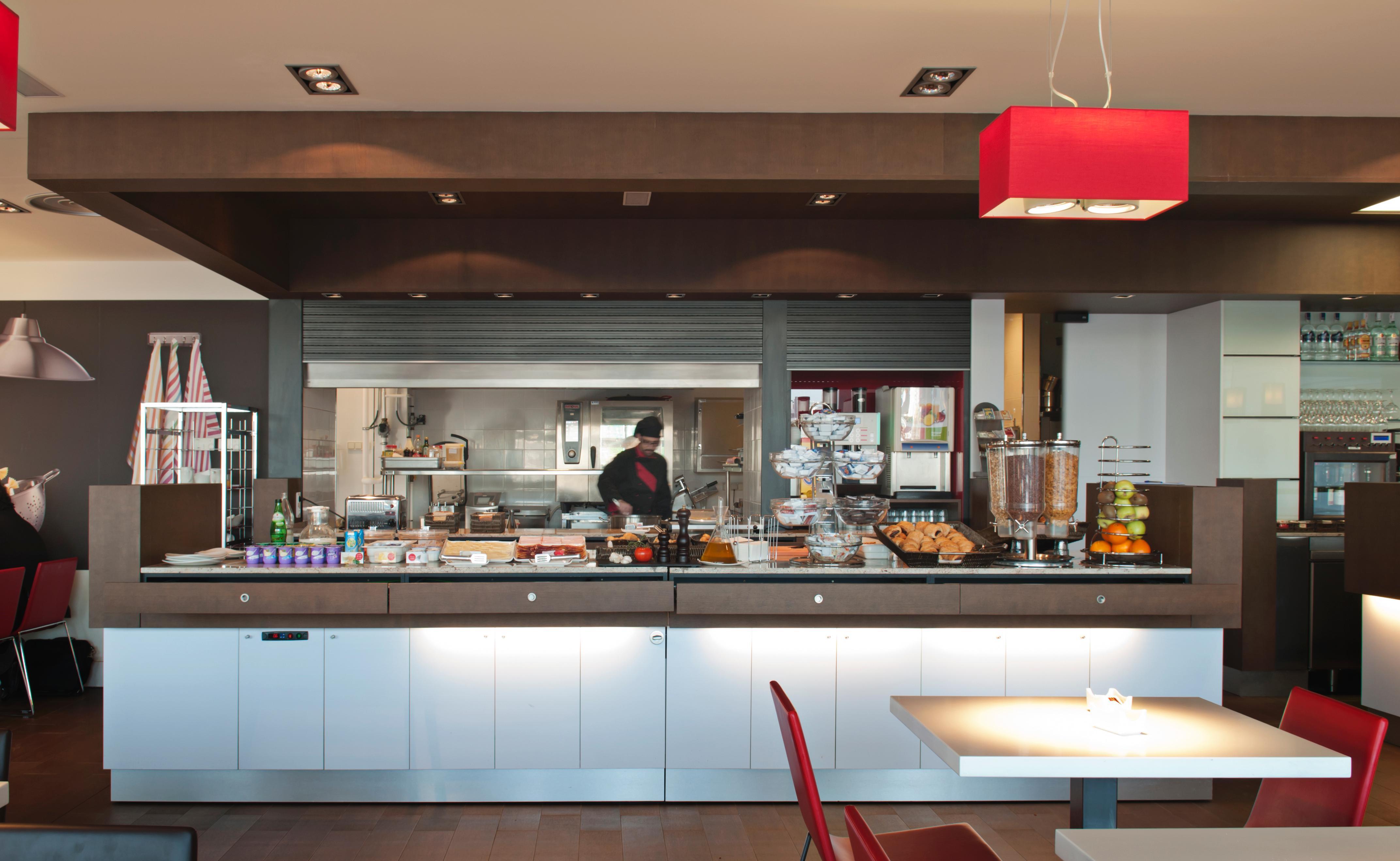 Ibis Lleida Hotell Exteriör bild