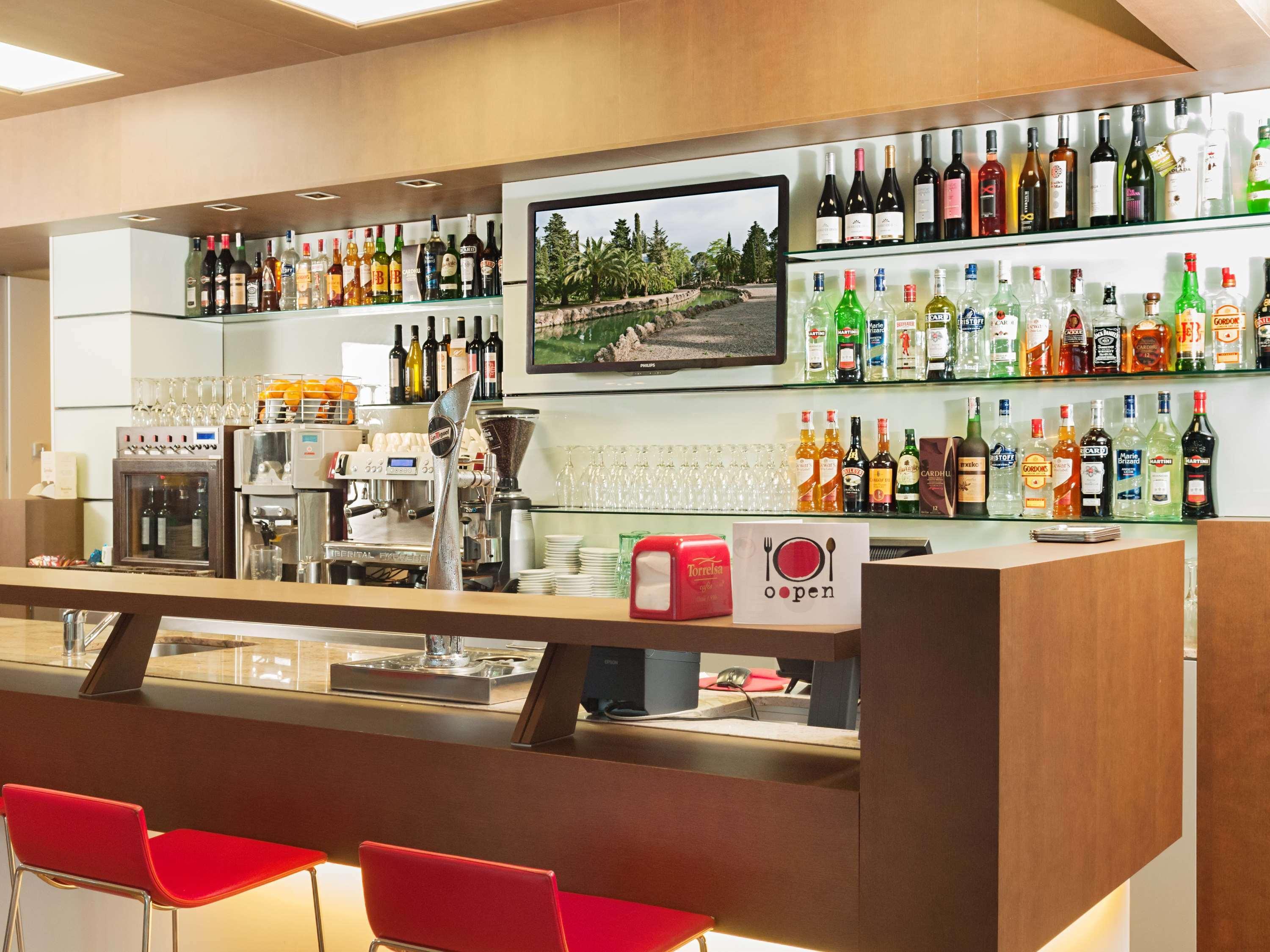 Ibis Lleida Hotell Exteriör bild